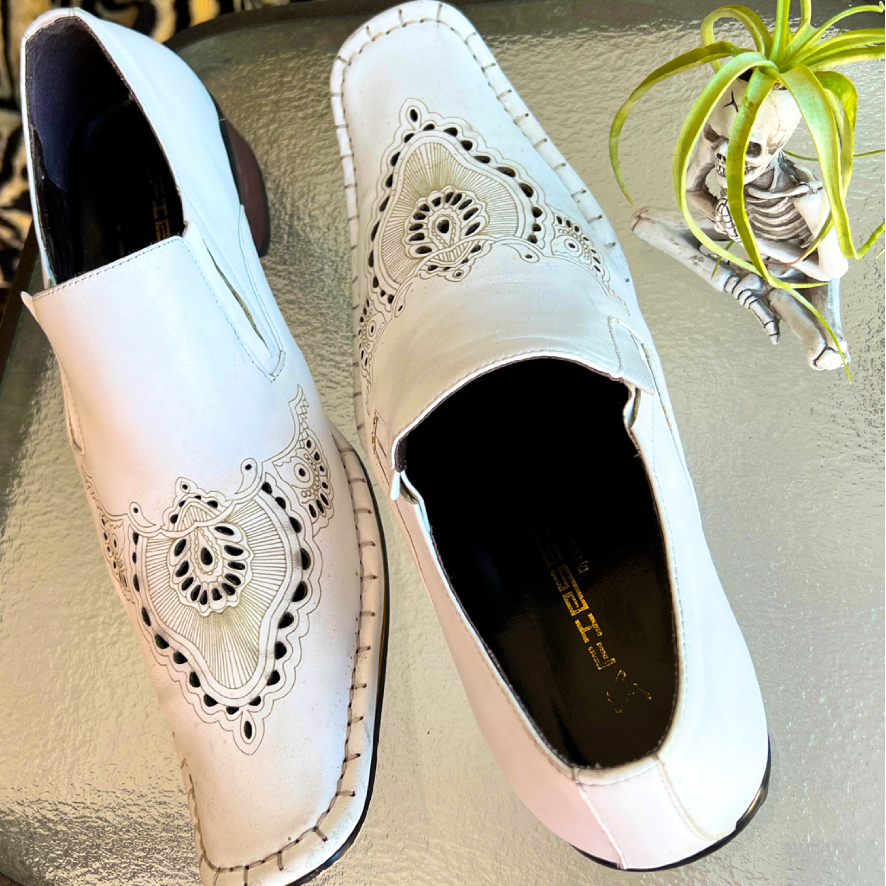Fiesso | Shoes | Mens Laser Cut White Leather Rock Roll Slip  display picture 1